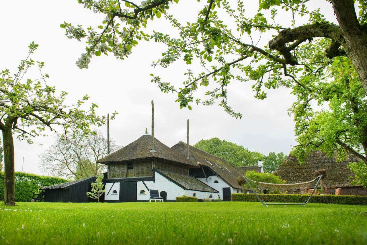 De Heeren Van Tuil Bed & Breakfast Eksteriør bilde